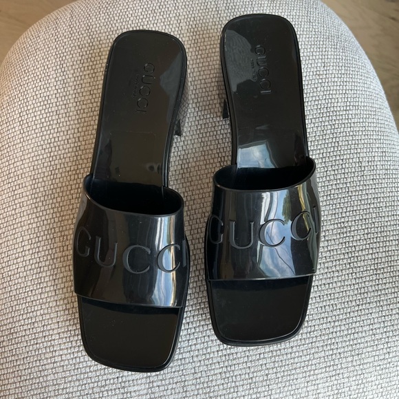 Gucci Platform Rubber Slide Sandals in Black - Picture 3 of 10